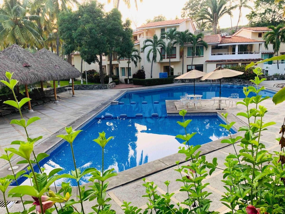 Manzanillo Villas Del Palmar Exterior photo