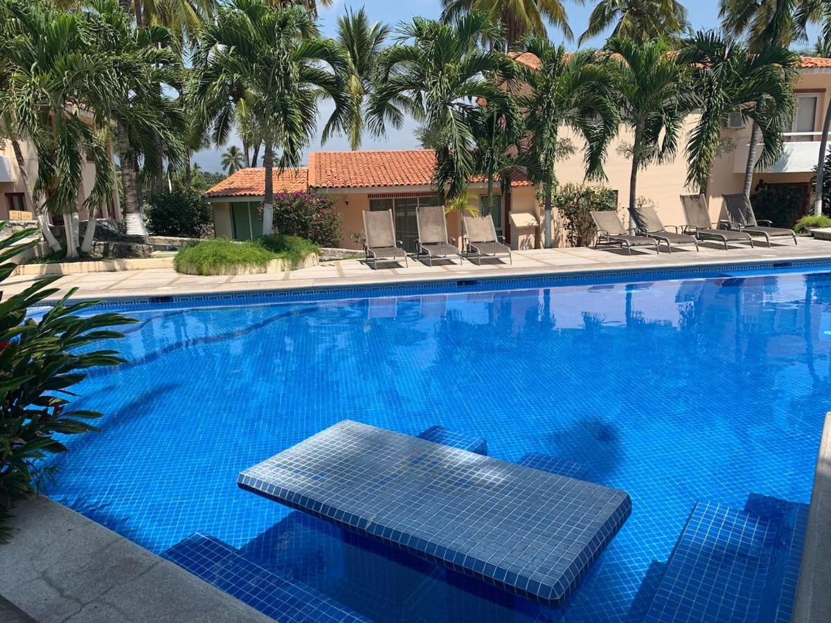 Manzanillo Villas Del Palmar Exterior photo